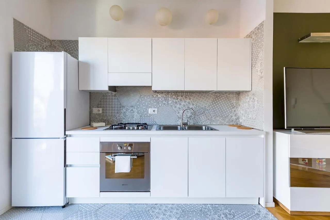 Chiaia Mon Amour Elegant Flat By Napoliapartments 0*, Naples Italy