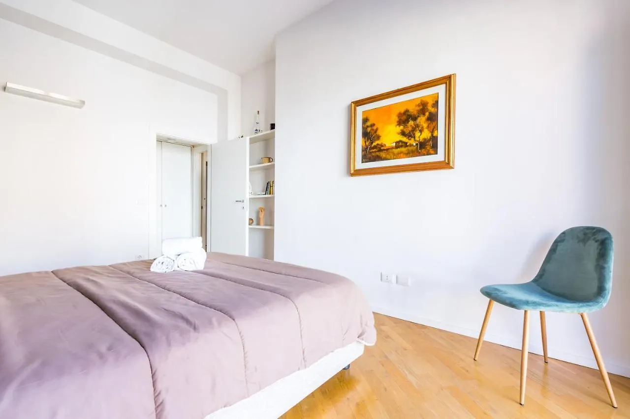 Apartment Chiaia Mon Amour Elegant Flat By Napoliapartments Italy
