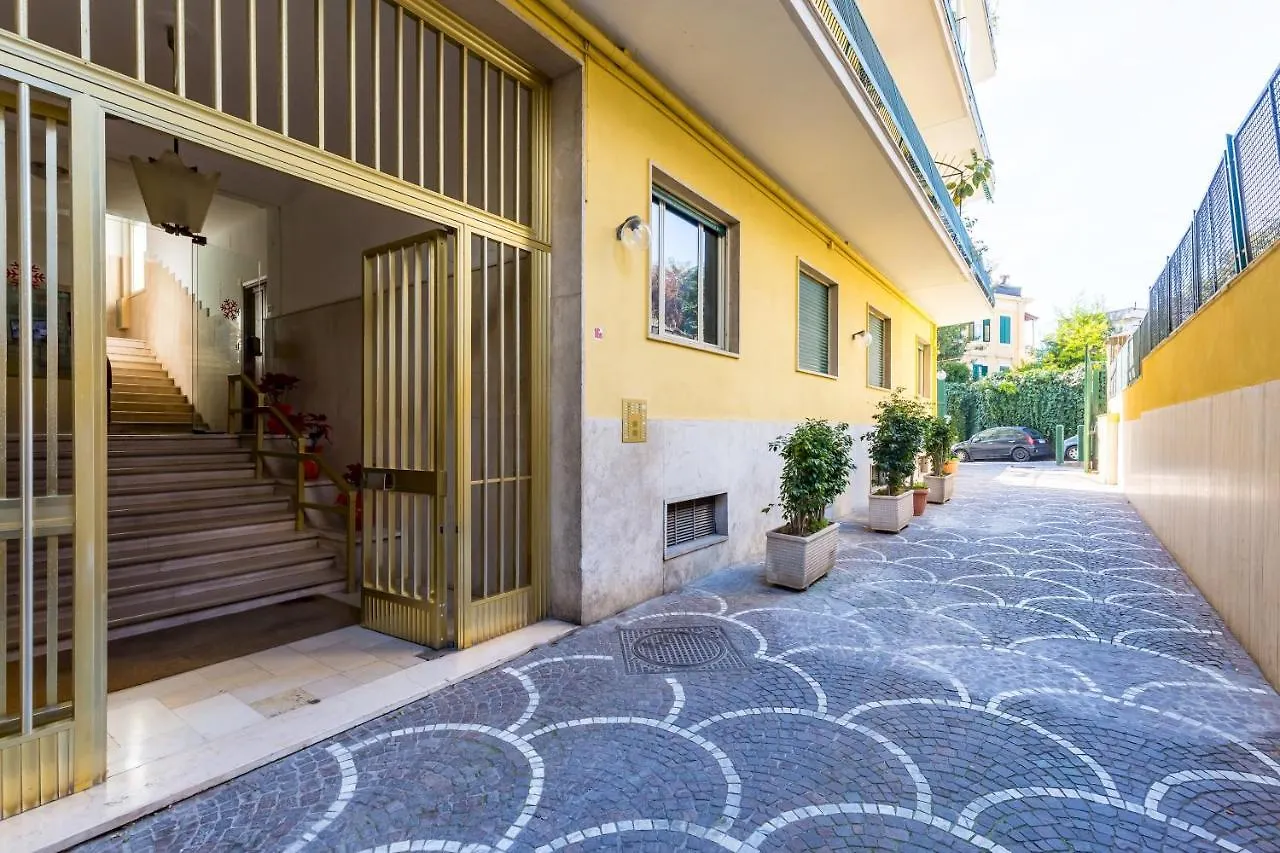 Chiaia Mon Amour Elegant Flat By Napoliapartments Naples